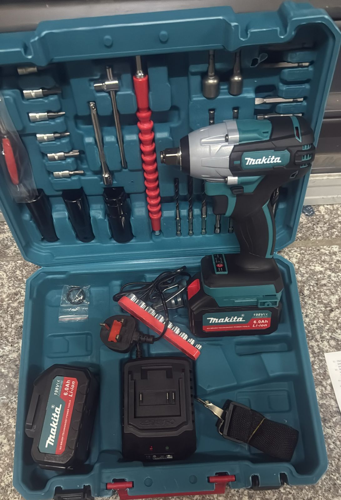 Makita impact wrench